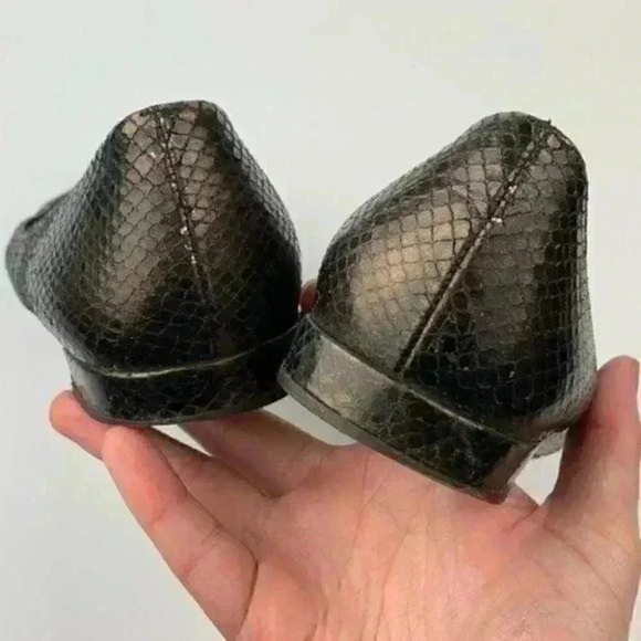 Stuart Weitzman flats 7 leather snakeskin print - Picture 6 of 8